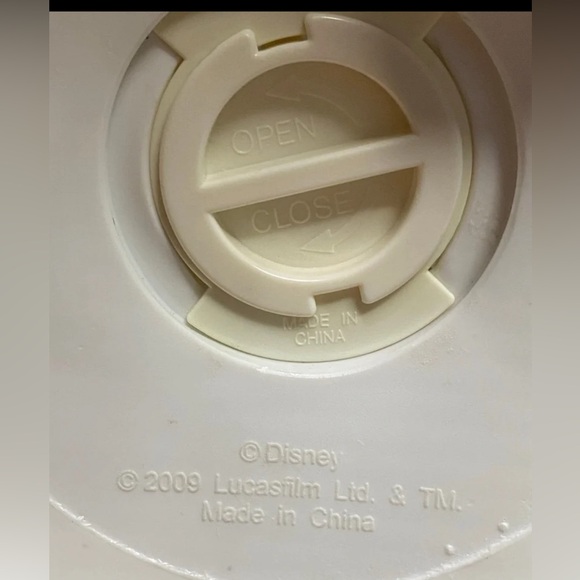 Star Wars Stormtrooper Helmet Piggy Bank Disney Parks 2009 Collectible Item - Picture 4 of 7